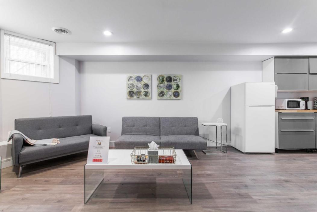 The Double Play - 1 Min Walk To Wrigley! Spacious 2Br - Perfect For Cubs Fans! Chicago Dış mekan fotoğraf