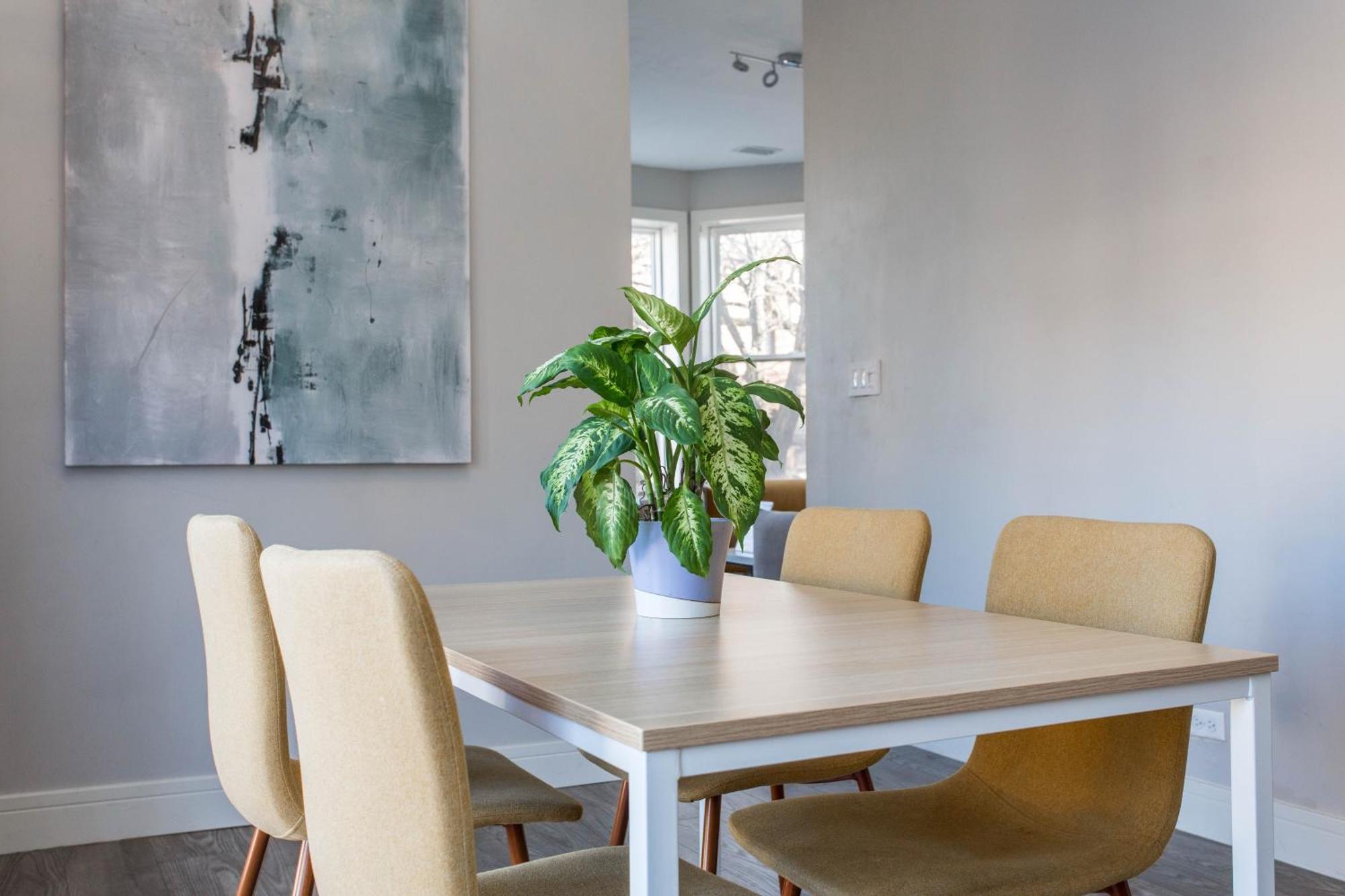 The Double Play - 1 Min Walk To Wrigley! Spacious 2Br - Perfect For Cubs Fans! Chicago Dış mekan fotoğraf