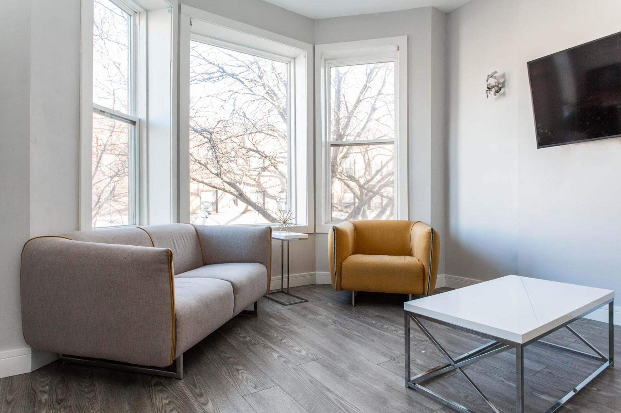 The Double Play! 1 Min Walk To Wrigley - 2Br - Perfect For Cubs Fans Daire Chicago Dış mekan fotoğraf